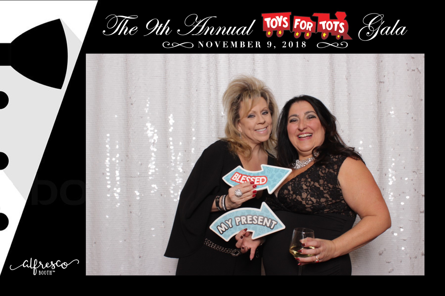 9th Annual Toys For Tots Gala | View more photos from the event at events.alfrescophoto.com/u/AlfrescoPhoto/9th-Annual-Toys-For-Tots-Gala